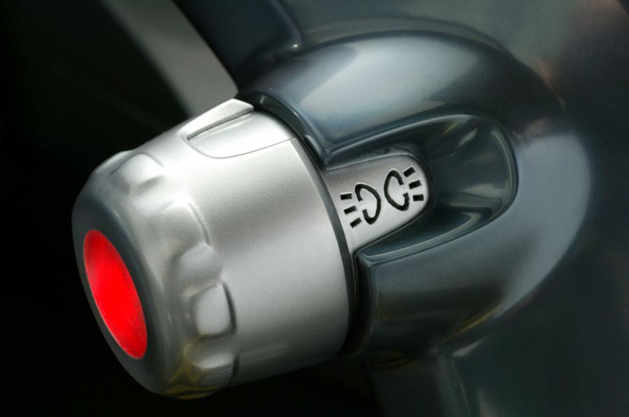  Opel Trixx Concept 2004 года  (фото 21 из 34)